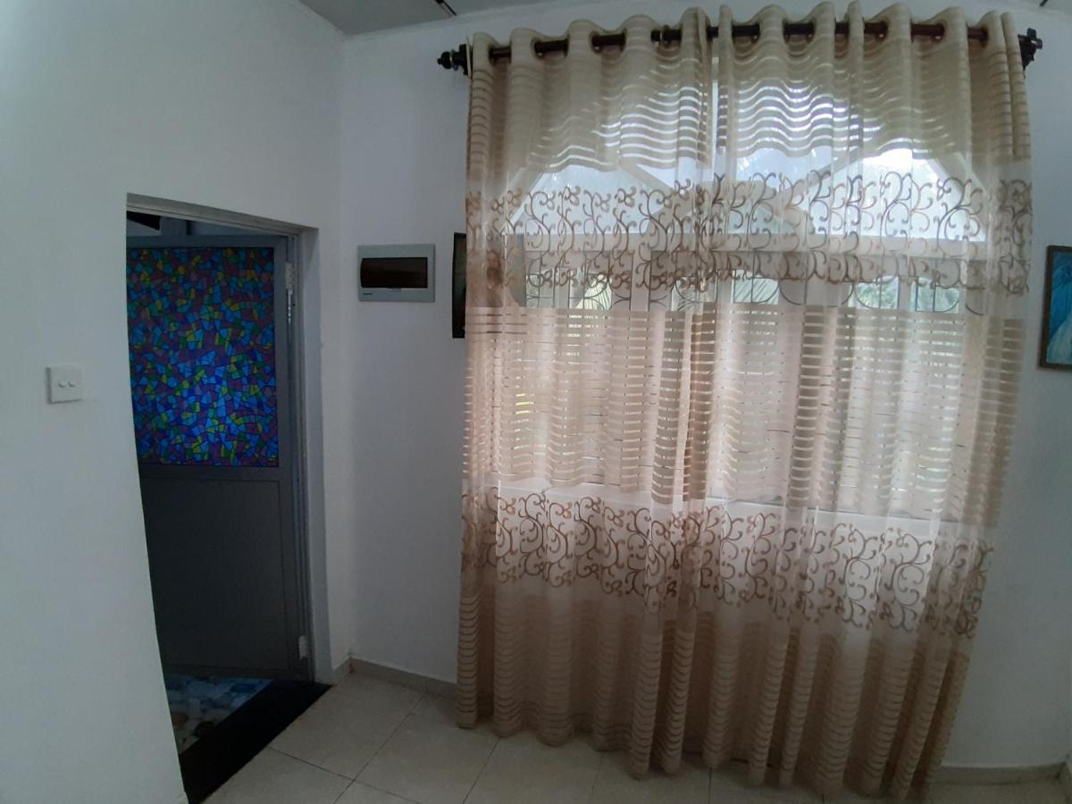 Hellen Homestay Negombo Exterior photo