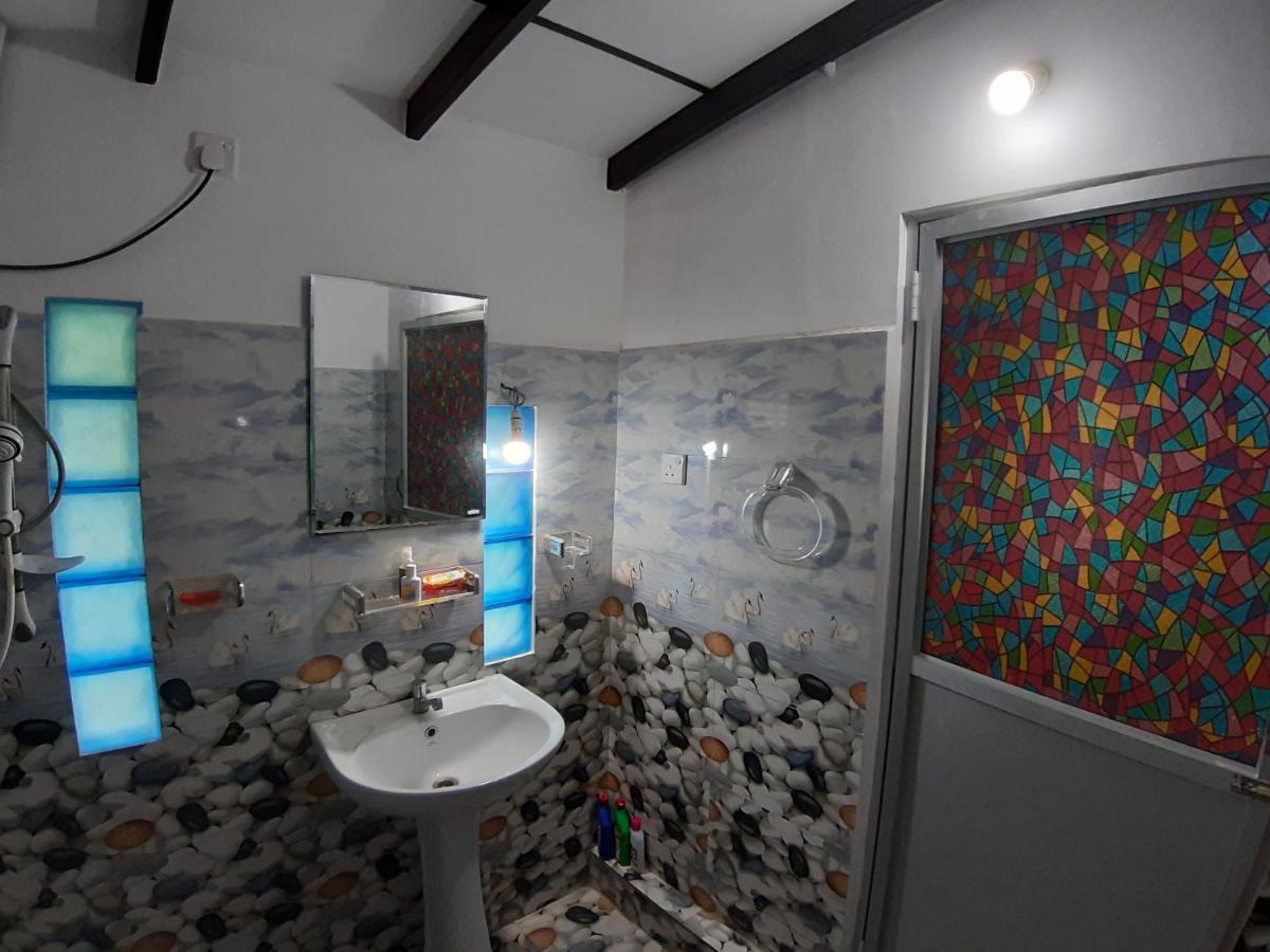 Hellen Homestay Negombo Exterior photo