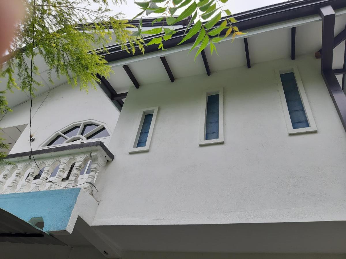 Hellen Homestay Negombo Exterior photo