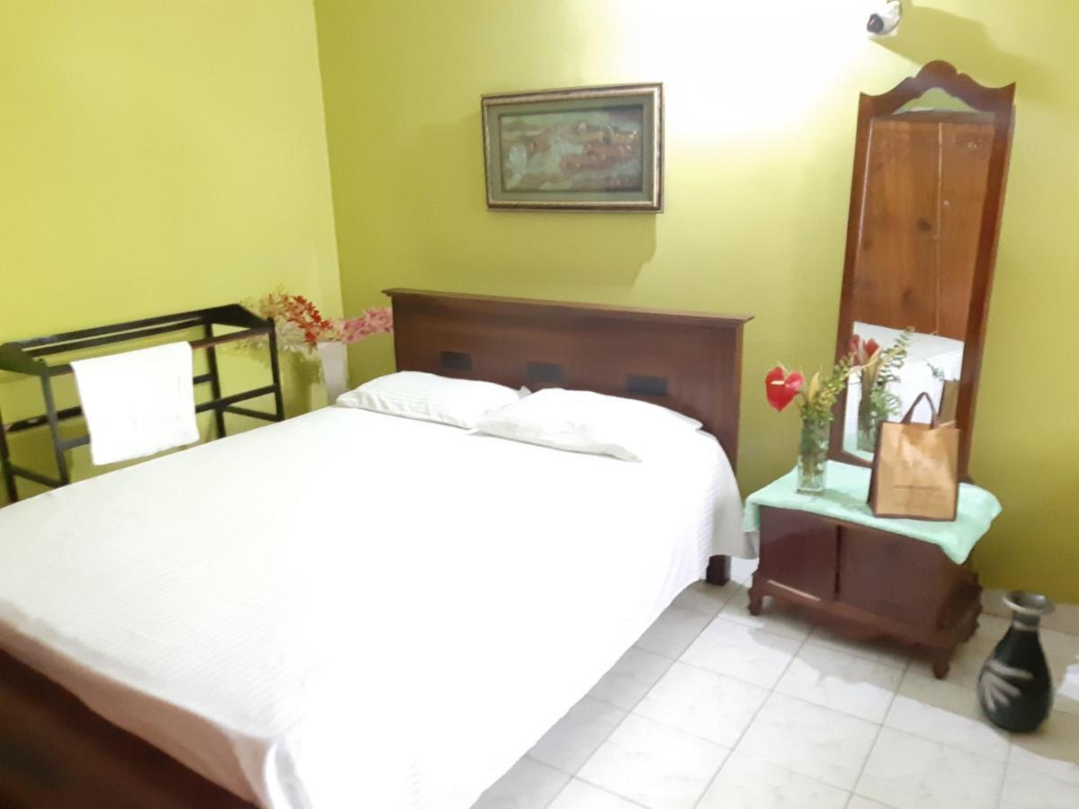 Hellen Homestay Negombo Exterior photo