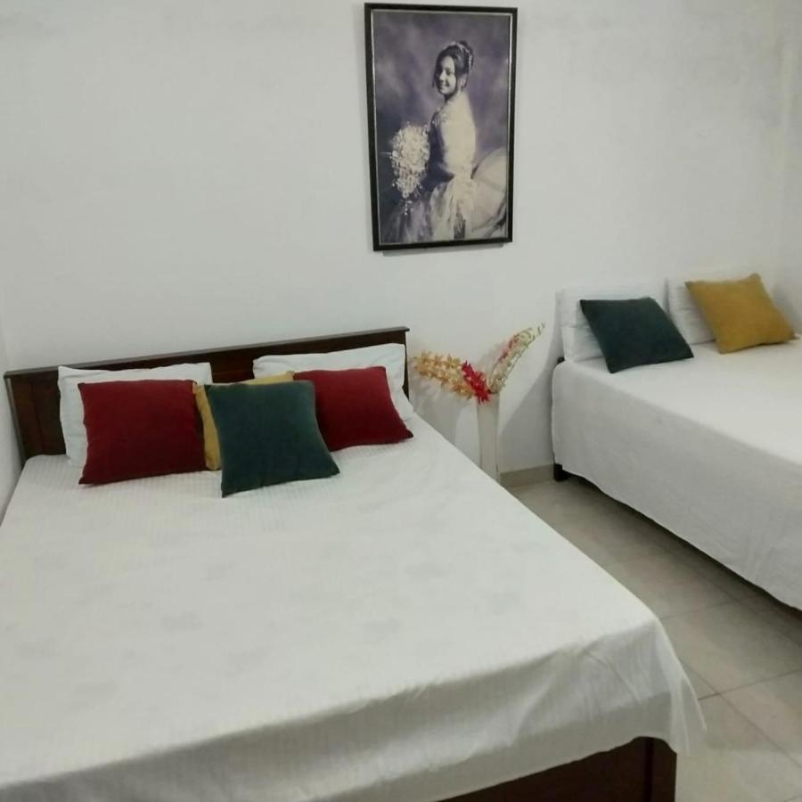 Hellen Homestay Negombo Exterior photo